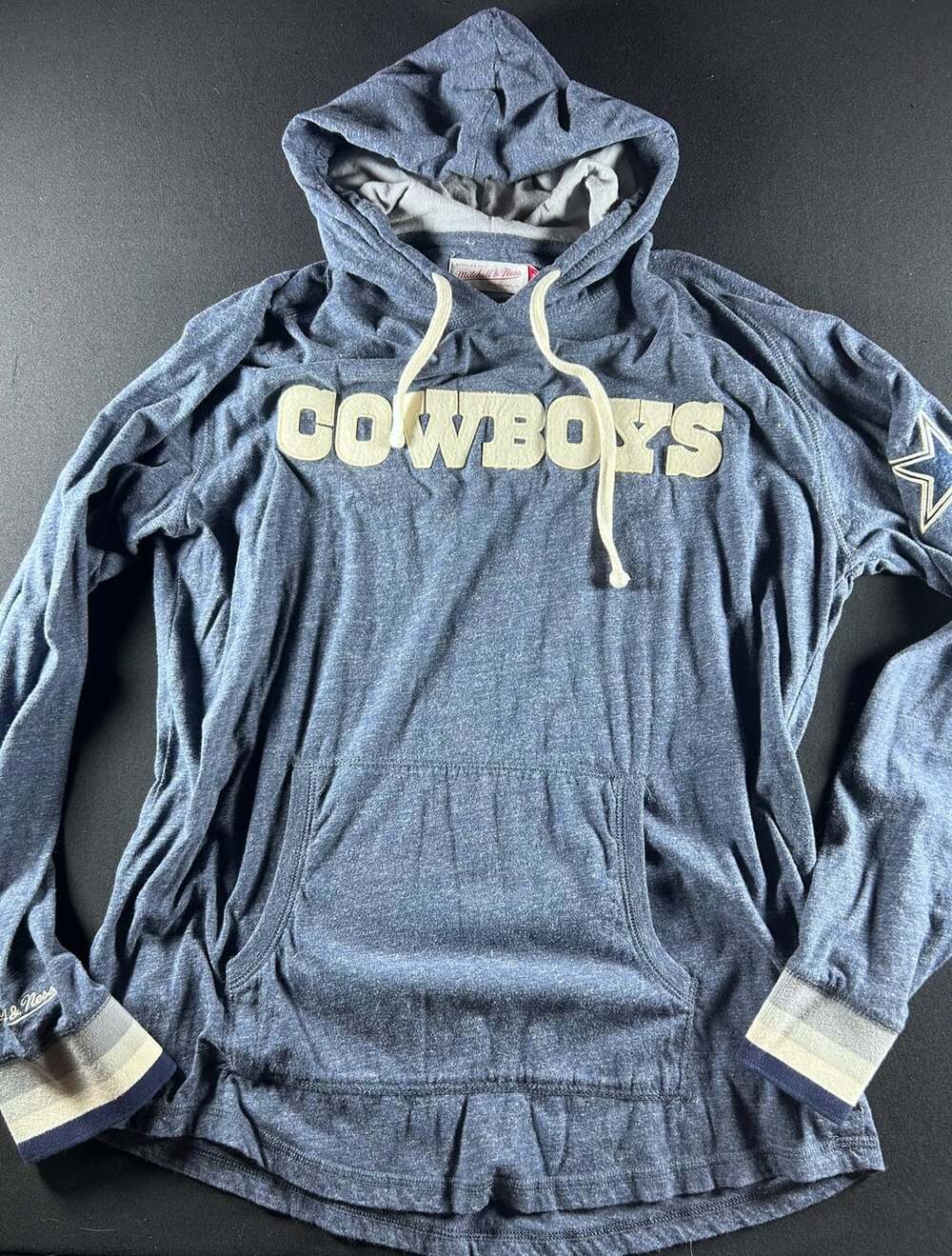Mitchell & Ness Dallas Cowboys Hoodie Size X-Large Blue